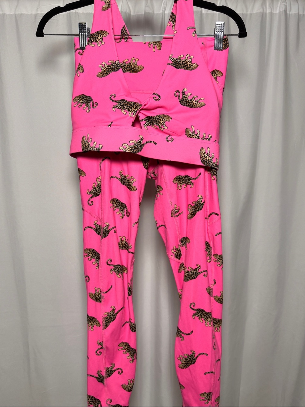 Fabletics Oasis PureLuxe High Waisted Pink Leopard Set Small Pants/Med Bra